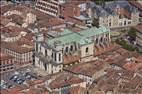 Photos aériennes de "dame" - Photo réf. E167081 - Le coeur de ville avec la Cathdrale Notre-Dame-de-l'Assomption