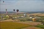 Photos aériennes - Mondial Air Ballons 2021 - Photo réf. E175016 - Grand Est Mondial Air Ballons 2021 : Vol du lundi 26 Juillet au matin.